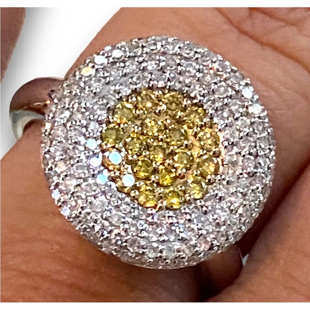 FANCY 14K Two Tone Gold Yellow and Clear DIAMOND Circle Statement Ring Size 6.5